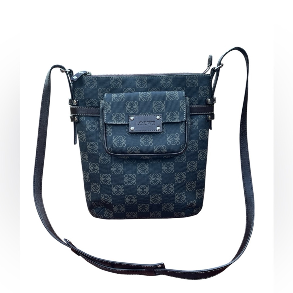 LOEWE Anagram Print Shoulder Bag With Pouch